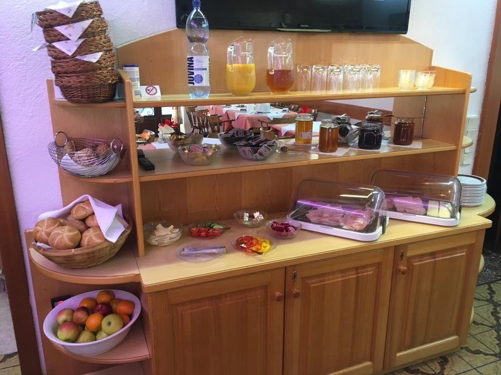 B&B Pension Karlsdorfer Hof Зеебоден Экстерьер фото